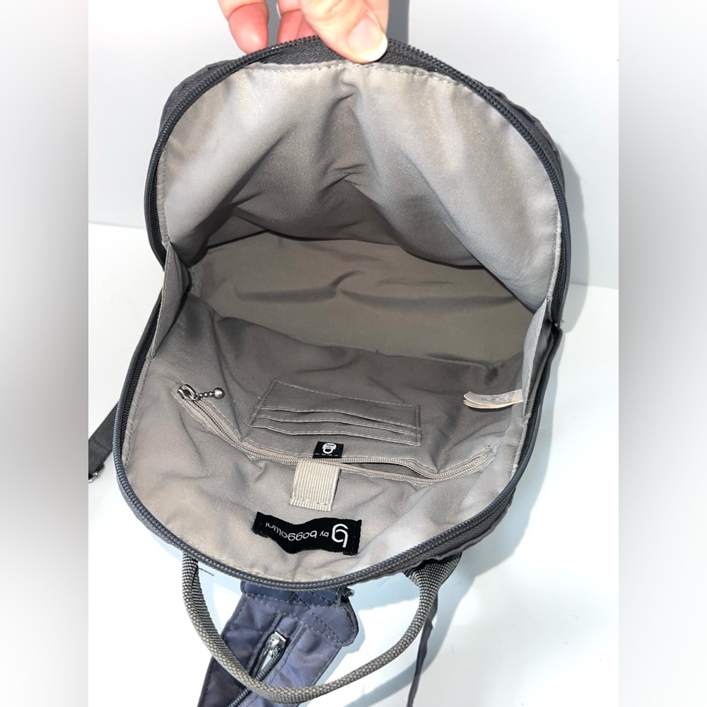 Baggallini Memphis Convertible Backpack RIFD‎ Protection Gray - Picture 8 of 16